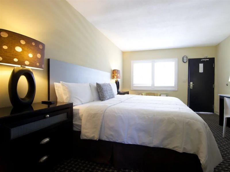Sole Inn And Suites 彭萨科拉 外观 照片